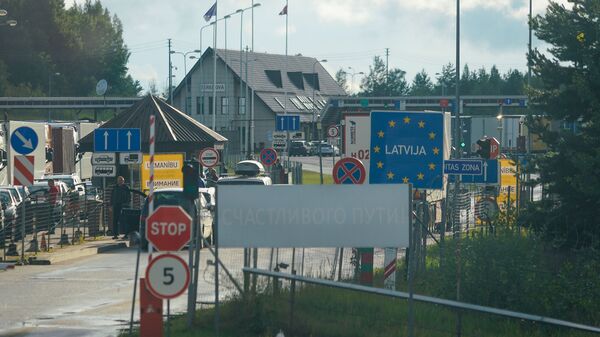 Въезд на латвийский пограничный пункт пропуска Терехово - Sputnik Латвия