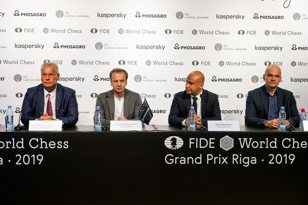 В Риге начинается Гран-при World Chess В Риге начинается Гран-при World Chess - Sputnik Латвия
