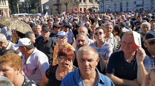 Митинг в Батуми прошел на фоне обострения грузино-российских отношений, одного из самых серьезных за последние десять лет - Sputnik Латвия