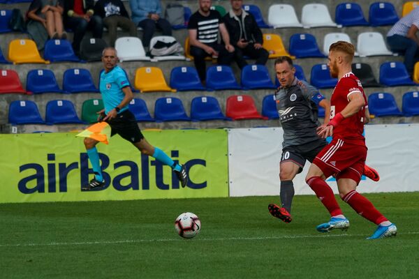 Матч 2-го квалификационного раунда Лиги Европы между футбольным клубом Рига и польским Пяст - Sputnik Латвия