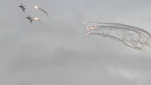 Опубликовано видео применения ракетного комплекса Кинжал - Sputnik Латвия