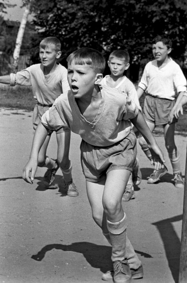 Соревнования по футболу среди детских команд. 1969 год - Sputnik Латвия