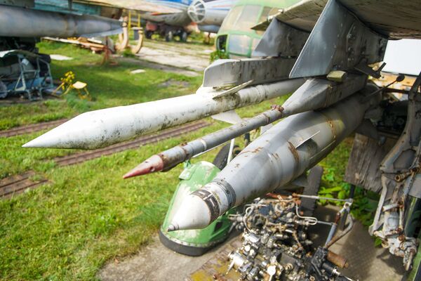 В Рижском музее авиации в День Воздушного Флота России - Sputnik Латвия