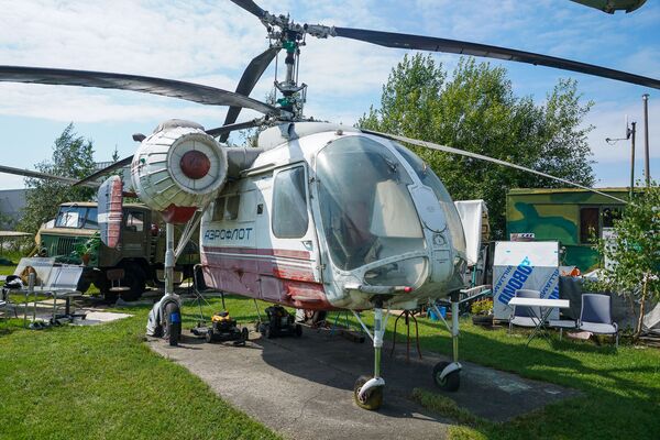 Многоцелевой вертолет Ка-26 в рижском музее авиации - Sputnik Латвия