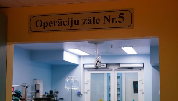 Операционный зал Даугавпилсской региональной больницы - Sputnik Латвия