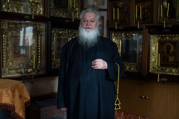 Лидер христианского мира Латвии: даже гитлеровцы не запрещали русские школы Лидер христианского мира Латвии: даже гитлеровцы не запрещали русские школы - Sputnik Латвия