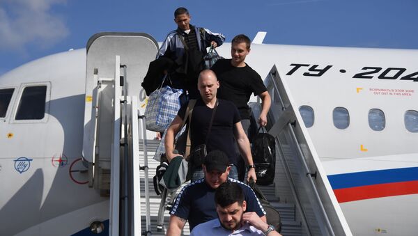 Участники договоренности об освобождении между Россией и Украиной прилетели в Москву - Sputnik Латвия