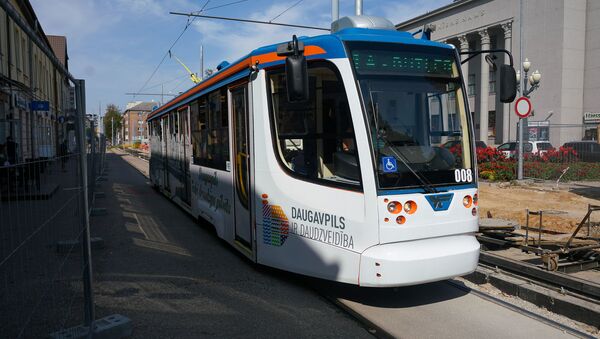 Новые трамваи City Star совместного производства Тверского вагоностроительного завода и ПК Транспортные системы в Даугавпилсе - Sputnik Латвия