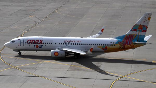 Начало полетов авиакомпании AZUR air  из аэропорта Внуково - Sputnik Latvija