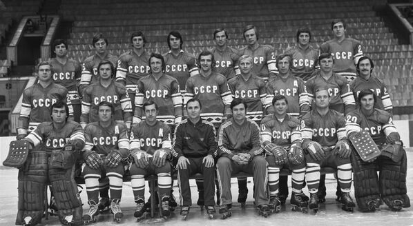 Сборная команда СССР по хоккею с шайбой - Sputnik Латвия