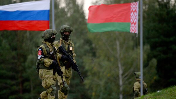 Российско-белорусские учения Запад в Беларуси - Sputnik Латвия