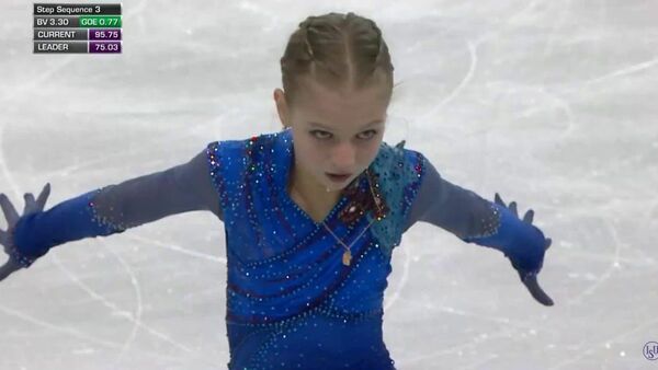 Гран-при Skate Canada 2019. Выступление Александры Трусовой - Sputnik Latvija