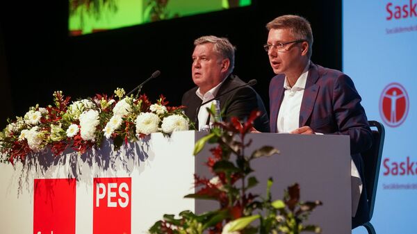 Конгресс партии Согласие. Янис Урбанович и Нил Ушаков - Sputnik Латвия