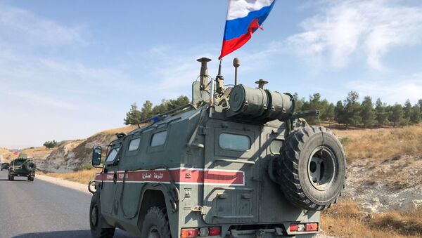 Военная полиция РФ на северо-востоке провинции Алеппо в Сирии - Sputnik Latvija
