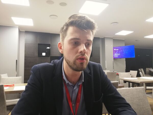 В Москву из Риги летят айтишники: премия мэра Собянина - 140 тысяч евро В Москву из Риги летят айтишники: премия мэра Собянина - 140 тысяч евро - Sputnik Латвия