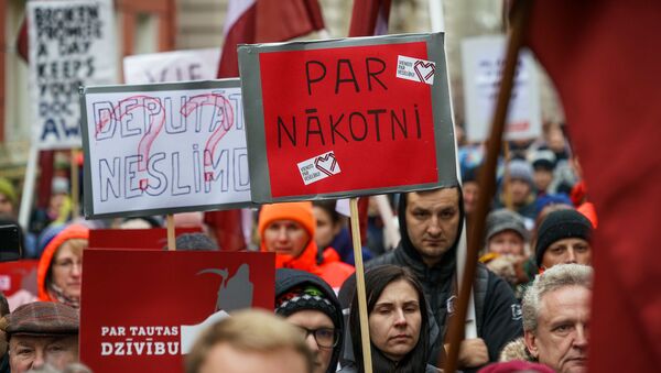 Акция протеста медиков у здания Сейма. - Sputnik Latvija