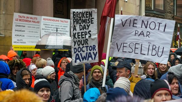Акция протеста медиков у здания Сейма. - Sputnik Latvija