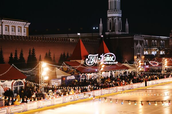 Открытие ГУМ-катка на Красной площади - Sputnik Латвия