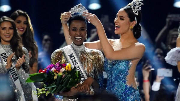 Starptautiskā skaistuma konkursā Mis Universe 2019 uzvarētāja Mis DĀR Zozibini Tunzi Atlantā, ASV - Sputnik Latvija