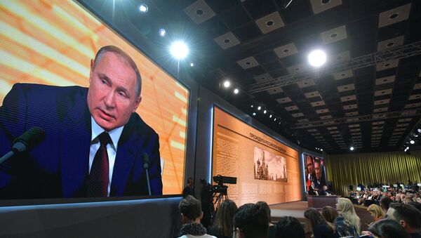 Ежегодная большая пресс-конференция президента РФ Владимира Путина, 19 декабря 2019 - Sputnik Латвия