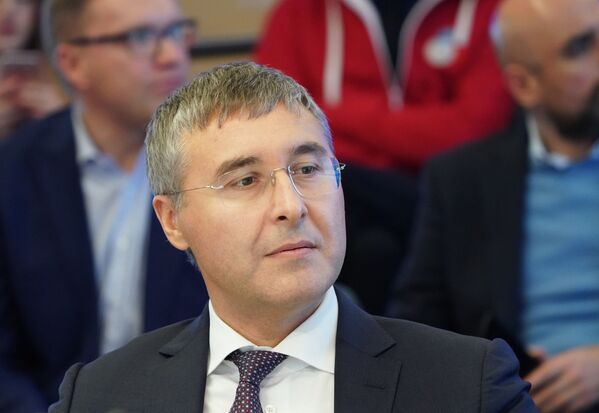 Ректор Тюменского государственного университета Валерий Фальков на пресс-конференции в МИА Россия сегодня Ректор Тюменского государственного университета Валерий Фальков на пресс-конференции в МИА Россия сегодня - Sputnik Латвия