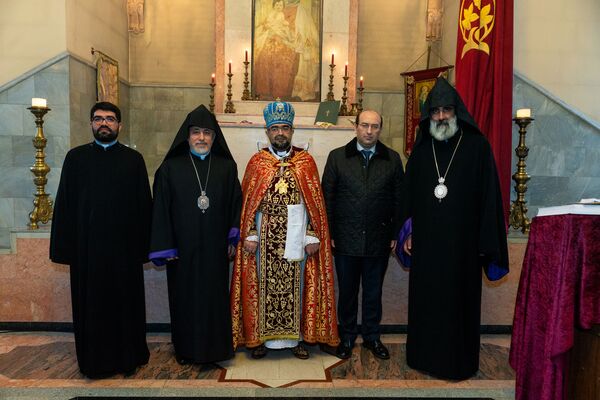 Армянская церковь учредила епархию стран Балтии Армянская церковь учредила епархию стран Балтии - Sputnik Латвия
