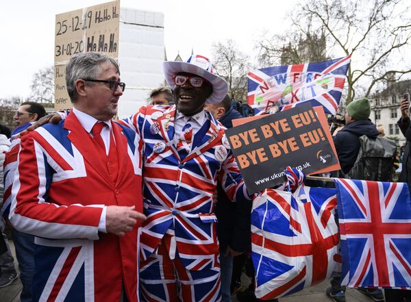 Британское правительство попыталось сделать Brexit праздником. Британское правительство попыталось сделать Brexit праздником. - Sputnik Латвия