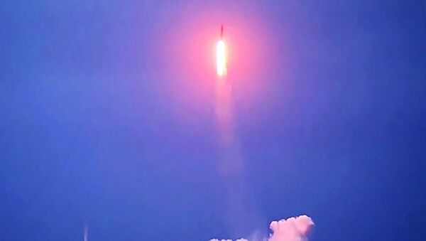 Пуск баллистической ракеты «Синева» с борта РПКСН «Верхотурье» - Sputnik Latvija
