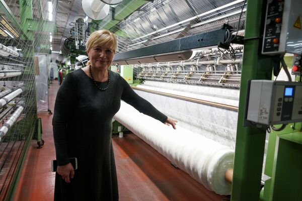 Последнее крупное предприятие в Лиепае под угрозой закрытия: участь Lauma Fabrics Последнее крупное предприятие в Лиепае под угрозой закрытия: участь Lauma Fabrics - Sputnik Латвия