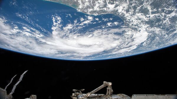 Тропический шторм с борта МКС - Sputnik Latvija