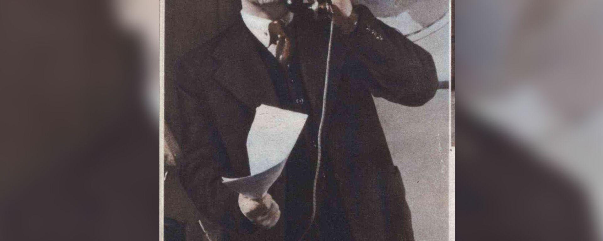 Рихардс Зандерсонс в роли Ленина - Sputnik Латвия, 1920, 22.04.2020