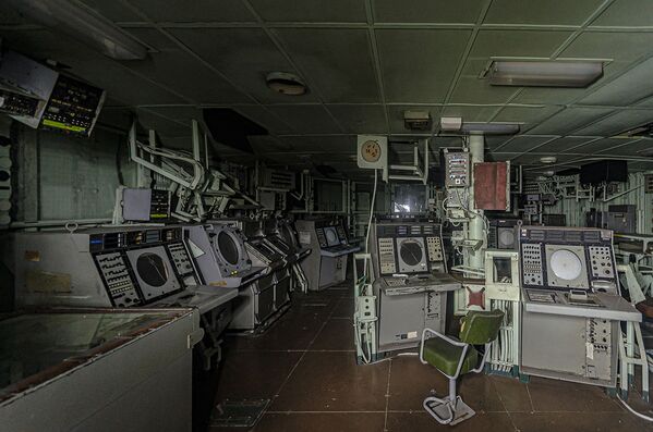 Заброшенный военный корабль, найденный фотографом Бобом Тиссеном - Sputnik Латвия