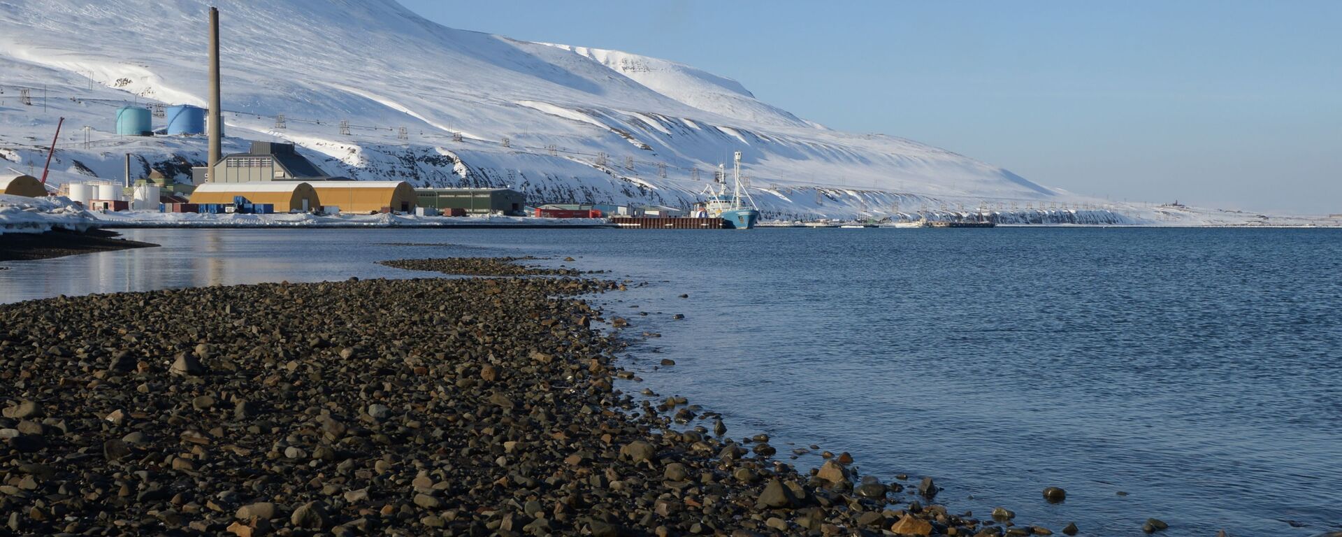 Высокоширотная полярная экспедиция на Шпицберген в рамках проекта Арктика – 2015 - Sputnik Латвия, 1920, 28.07.2023