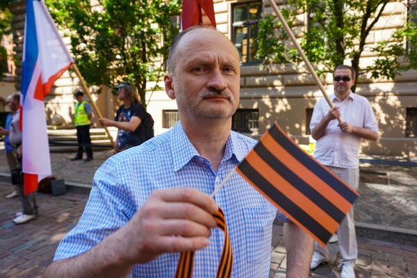 Партии выходят на старт: кто готов побороться за кресло мэра Риги Партии выходят на старт: кто готов побороться за кресло мэра Риги - Sputnik Латвия