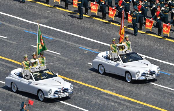 Военнослужащие армии Туркменистана во время военного парада в ознаменование 75-летия Победы в Великой Отечественной войне 1941-1945 годов на Красной площади в Москве - Sputnik Латвия