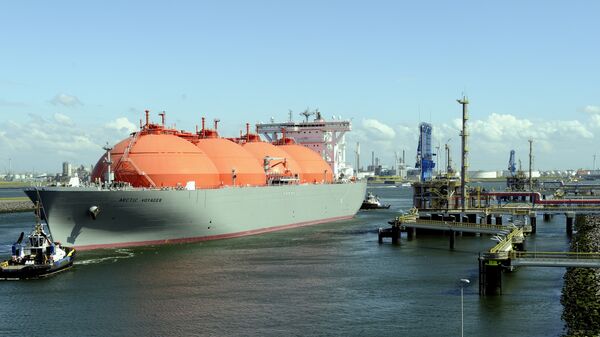 Sašķidrinātās dabas gāzes pārvadāšanai paredzēts kuģis - Sputnik Latvija