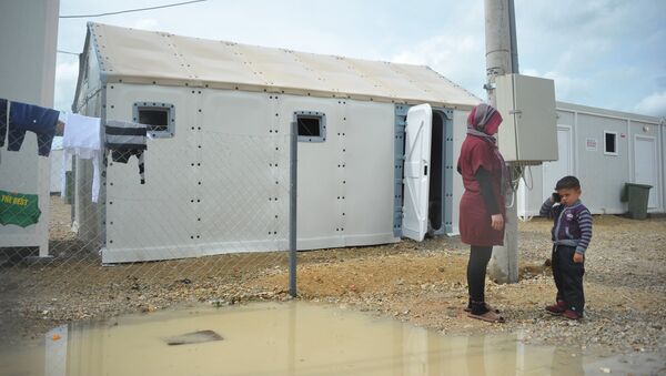 Лагерь беженцев Табановце в Македонии около македоно-сербской границы - Sputnik Латвия