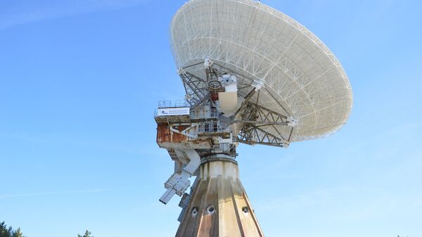 Kā Ventspils mežā klausās kosmosu Kā Ventspils mežā klausās kosmosu - Sputnik Latvija