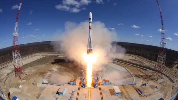 Первый пуск ракеты-носителя с космодрома Восточный - Sputnik Латвия