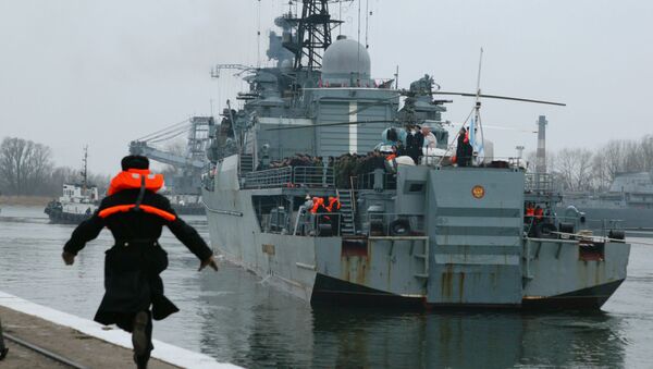 Сторожевой корабль (СКР) Балтийского флота Неустрашимый - Sputnik Латвия