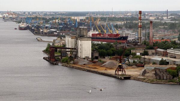 Погрузочный терминал Рижского свободного порта - Sputnik Латвия