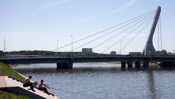 Мост через Дудергофский канал в Санкт-Петербурге - Sputnik Латвия