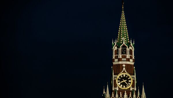 Spasska tornis Sarkanajā laukumā Maskavā. Foto no arhīva - Sputnik Latvija