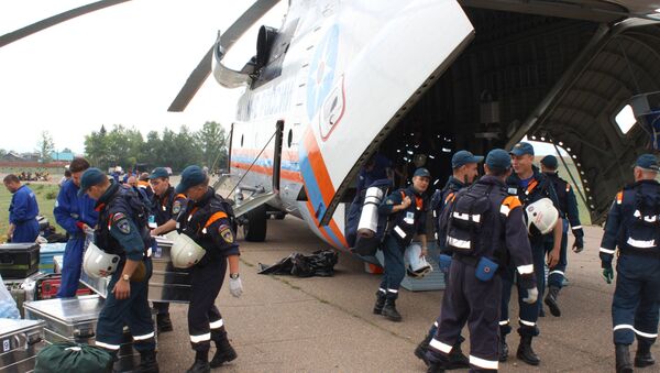 Поиск пропавшего в Иркутской области самолета Ил-76 МЧС России - Sputnik Латвия