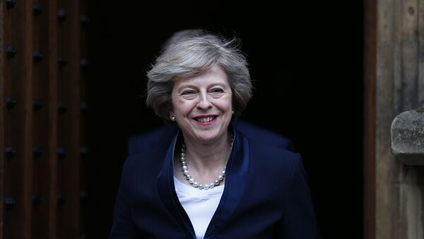Будущий премьер-министр Великобритании Тереза Мэй в Лондоне - Sputnik Latvija