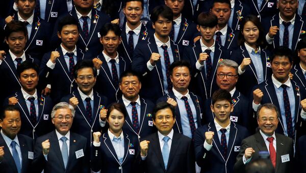 Олимпийская форма сборной Южной Кореи для ОИ в Рио - Sputnik Латвия