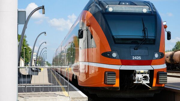 Šveices ražotāja Stadler vilciens Valgas stacijā. Foto no arhīva - Sputnik Latvija