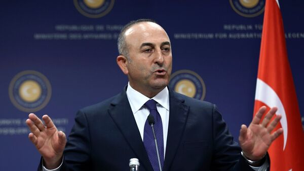 Министр иностранных дел Турции Мевлют Чавушоглу - Sputnik Latvija