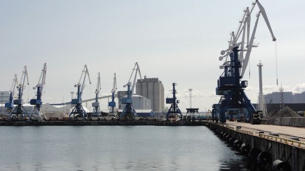Морской порт в Мууга. - Sputnik Latvija