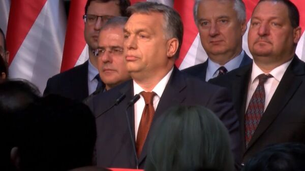 Премьер Венгрии обратился к гражданам после провала референдума - Sputnik Латвия
